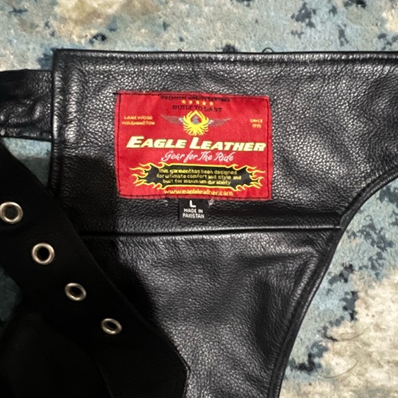 Black Leather Riding Chaps - Picture 2 of 8